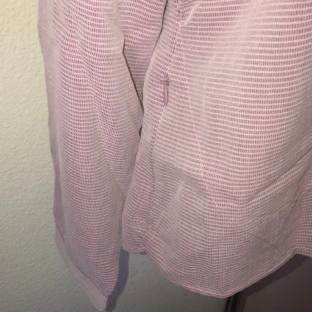 The north face women’s medium button down blouse - Picture 2 of 5